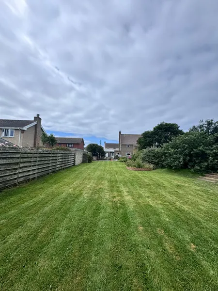 Full size image of Lawns maintained and cut by Hawkins Garden Services of Tywyn